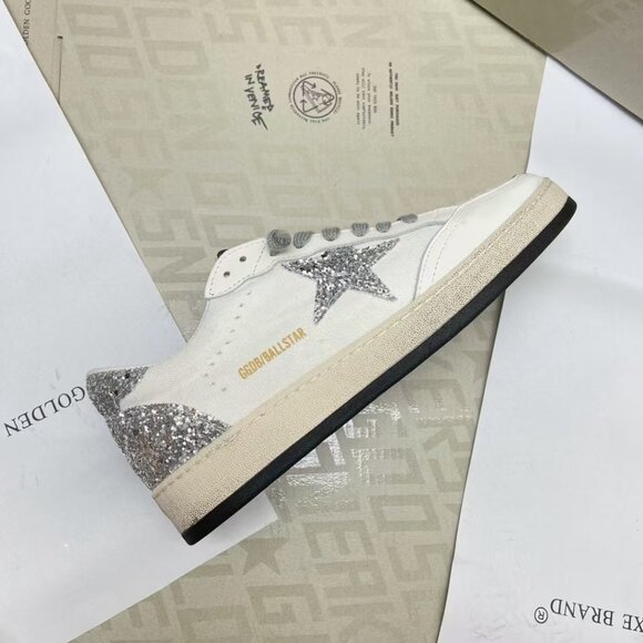 Golden Goose Women’s sneaker - Picture 9 of 9